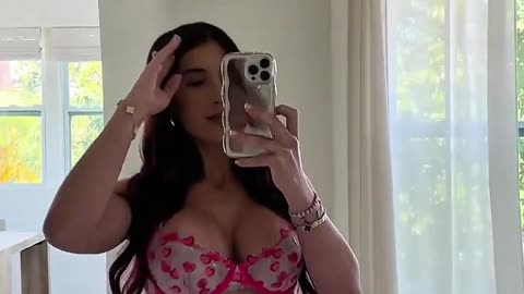 Isabella Buscemi - American model - biography