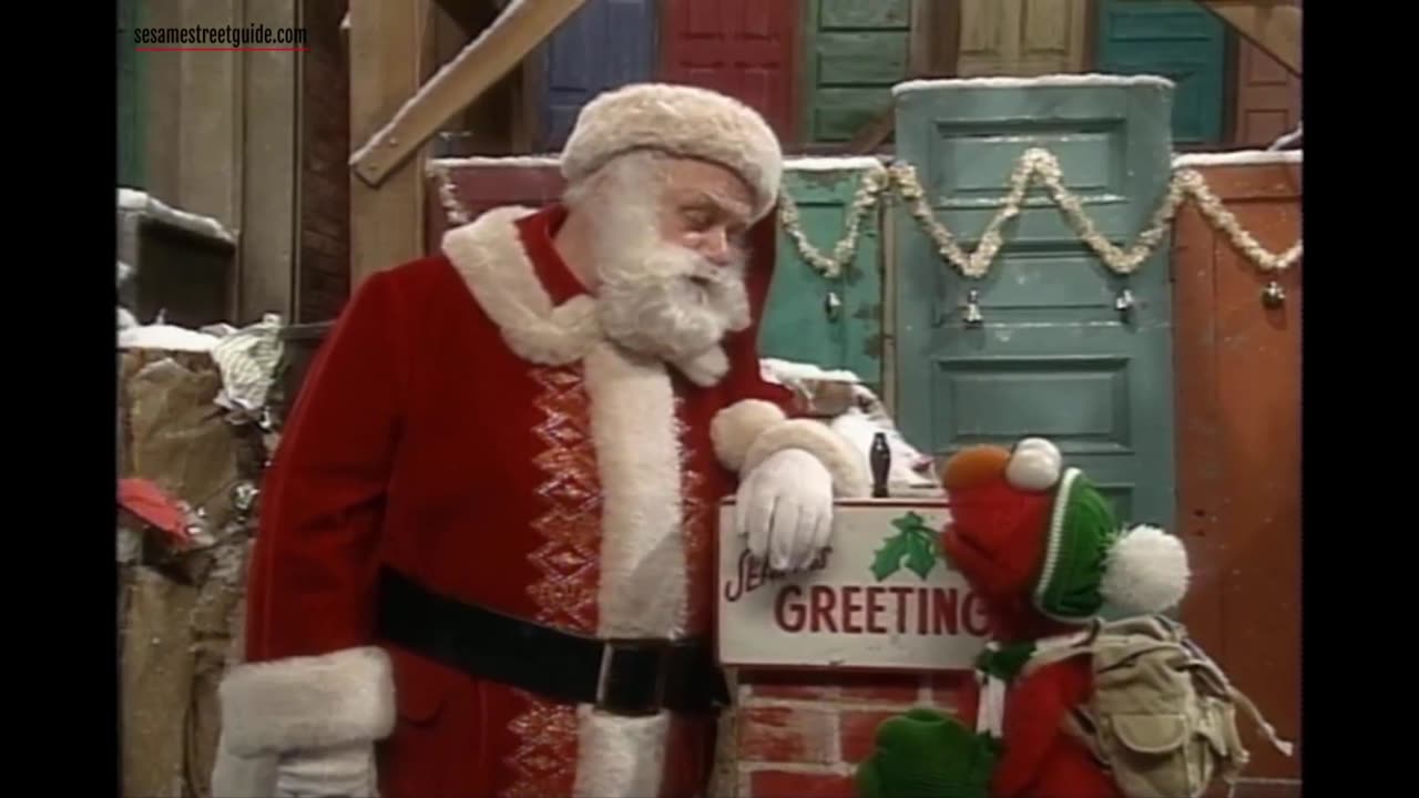Elmo Saves Christmas