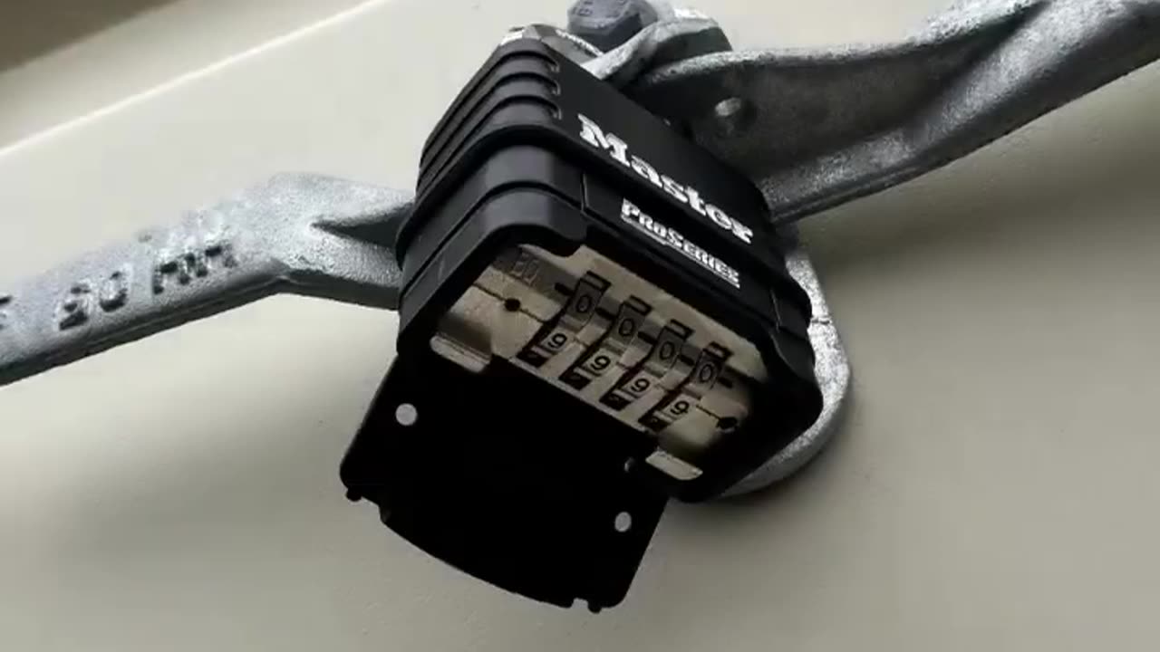 Simple Security for Shipping Containers | Lock Up and Rest Easy with USA Containers