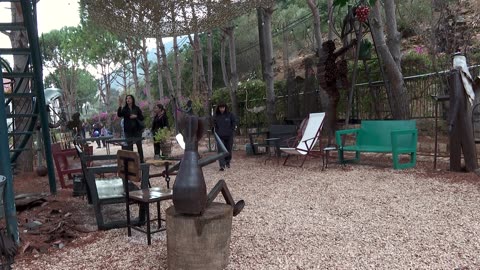 Lebanese artist turns shrapnel into sculptures