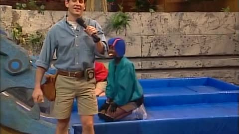 Bill Plays! Legends of the Hidden Temple - Season 1, Episode 01: Lawrence of Arabia's Headdress!