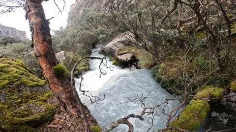 Beautiful River in Quebrada Llaca (Huaraz, Peru)