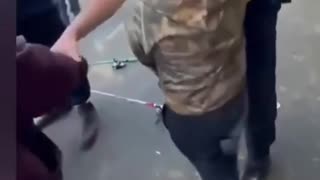 W Anglii aresztuje się nawet dzieci, które ośmielą się powiedzieć cokolwiek przeciwko migrantom.