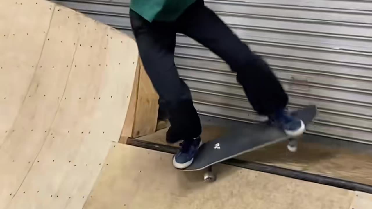 😬🛹 This Bowl Line is Beast! You Won't Believe It... | SkateNation