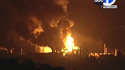 Massive Explosion and Fire at Chevron's El Segundo Refinery Near LAX!