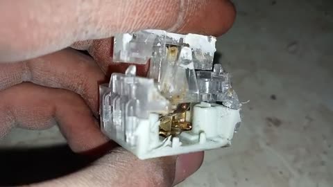 I found this switch in the trash can