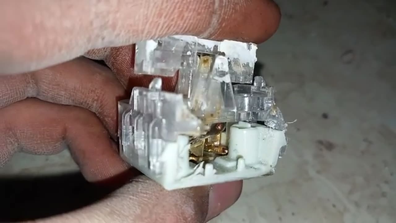 I found this switch in the trash can