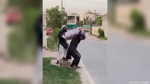 TRY NOT TO LAUGH 🤣🥰 Best Funny Videos 2025 - Fails, Pranks Hilarious Moments😂28