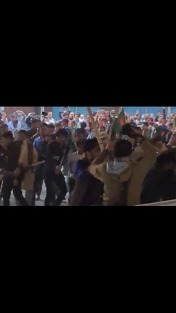 Non-Muslims In Bangladesh Get Beaten With Flags By Muslims While Marching For Equal Rights