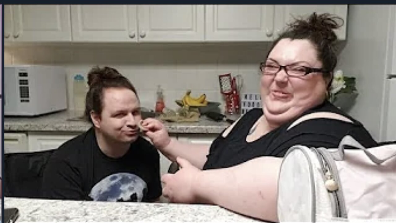 FB 20200503 PEETZ LETS ME DO HIS MAKEUP