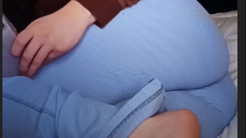 Streamer girl cake show