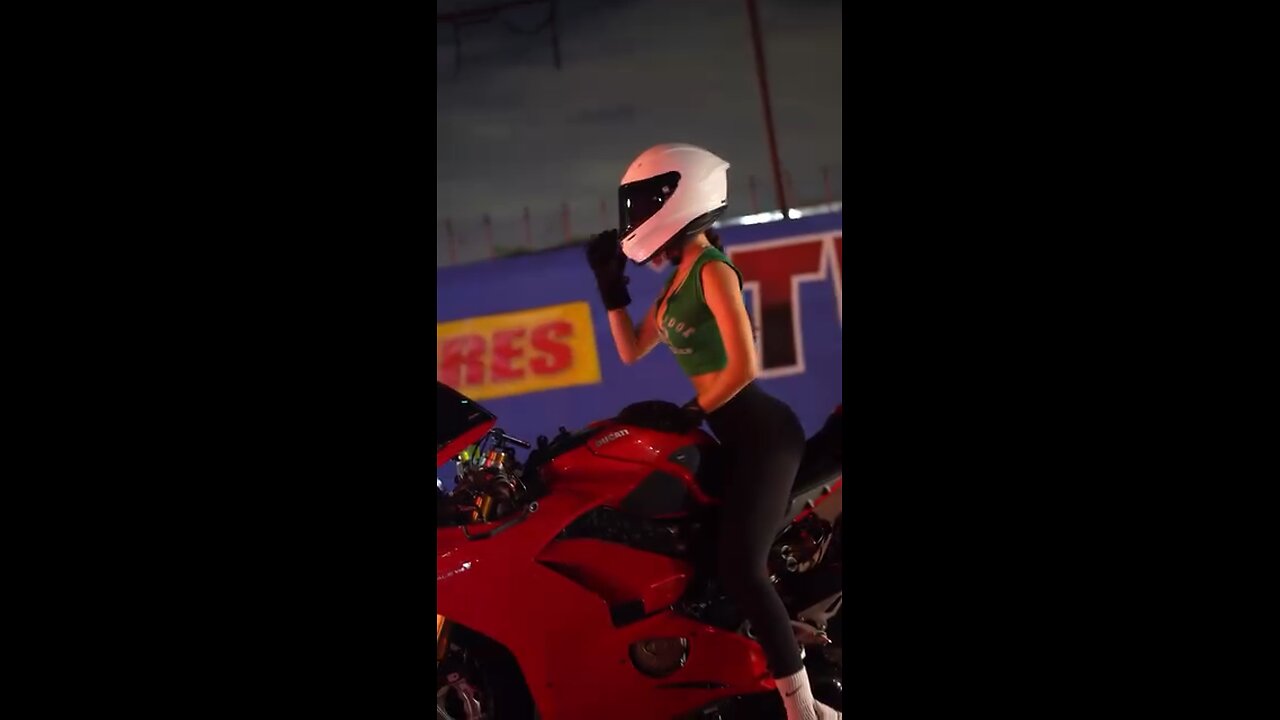 Take A Look At The Only 1 I Got