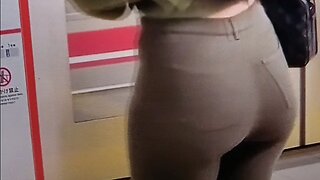 Mouthwatering Asian cake