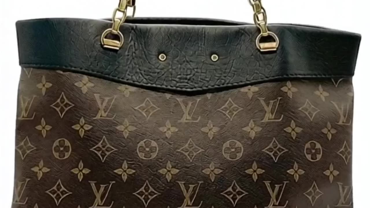 LOUIS VUITTON MONOGRAM SHOULDER BAG