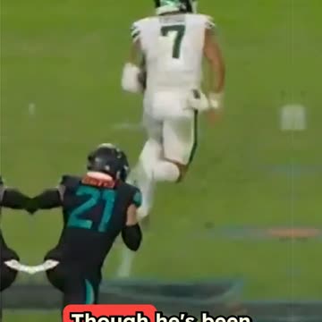 Justin Fields Eyes Comeback Amid Uncertainty