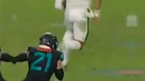 Justin Fields Eyes Comeback Amid Uncertainty