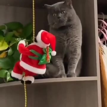 That Santa don’t look right 🤣