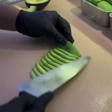 This chef teaches how to cut an avocado
