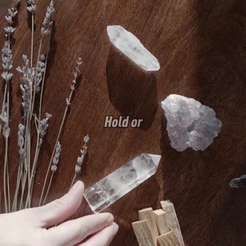 One Minute Quick Abundance Ritual #antouniquejewels #crystals #moneymindset #affirmations