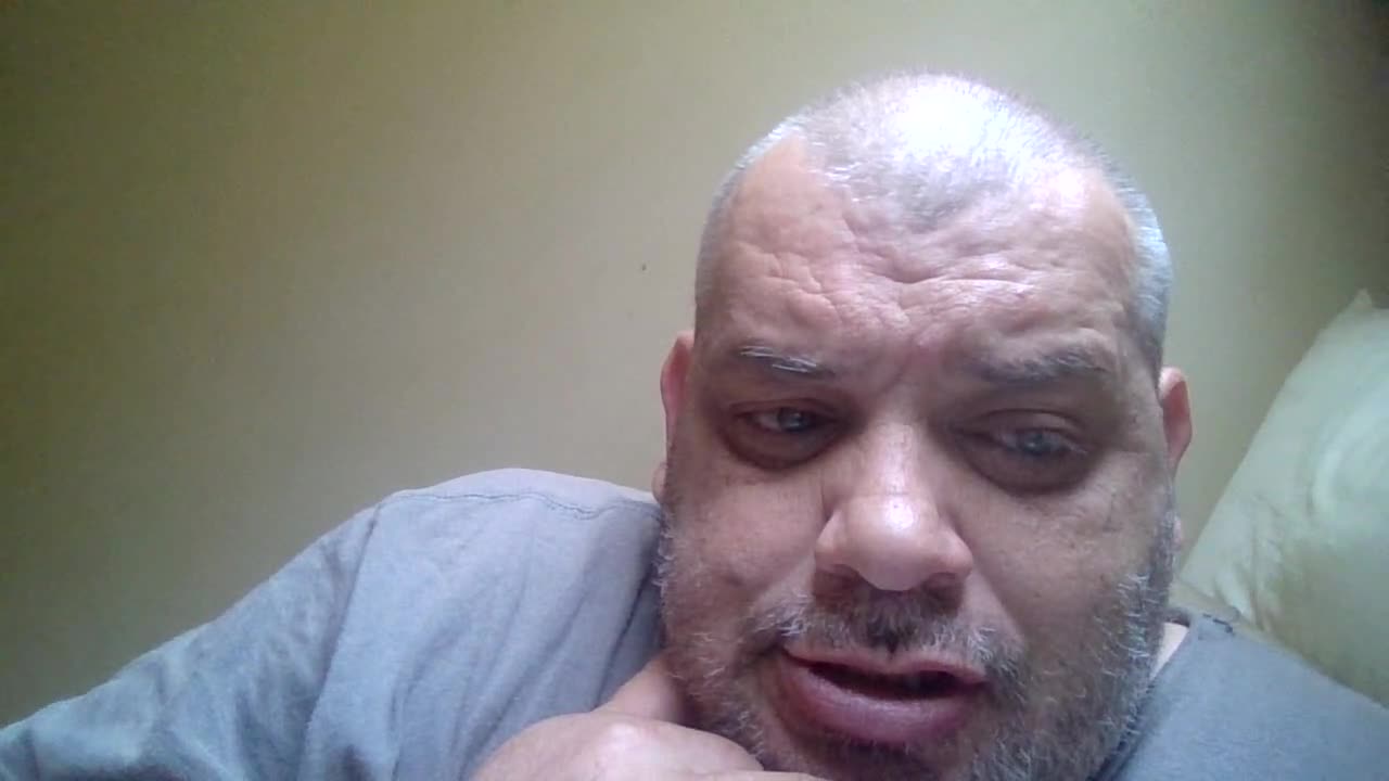 Plane Crashes in Fort Worth Texas, 18-Wheelers, Trailers on Fire