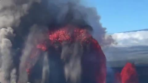 Incredible footage of lava fountains shooting up from Hawaii’s Kilauea volcano