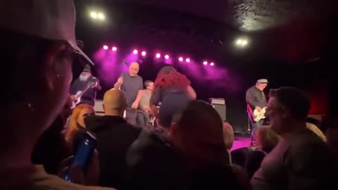 The New ‘Sassy’ Soundgarden Singer Tried to Crowd Surf but She Was Too Heavy for Them