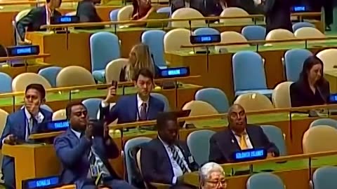 UN Delegates Walk Out as Netanyahu Begins to Speak