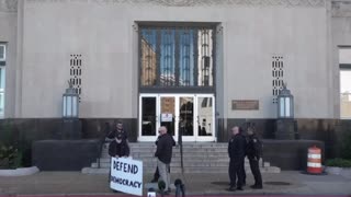 Big Tish has one fan outside the courthouse today