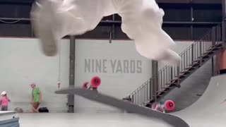 I do better in heels 👠#skatergirl