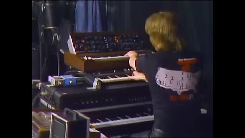🎹☝🏻🎸🏟️🎤🤘🏻🥁 ABSO-ROCKIN'-LUTELY! 'MR. CROWLEY' 'OZZY OSBOURNE' 'BLIZZARD OF OZZ' 'LIVE 1981'