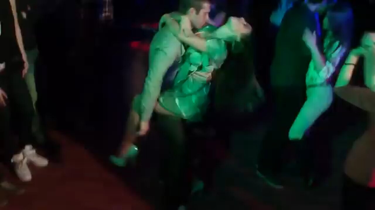 Couple enjoying itself|😉😉