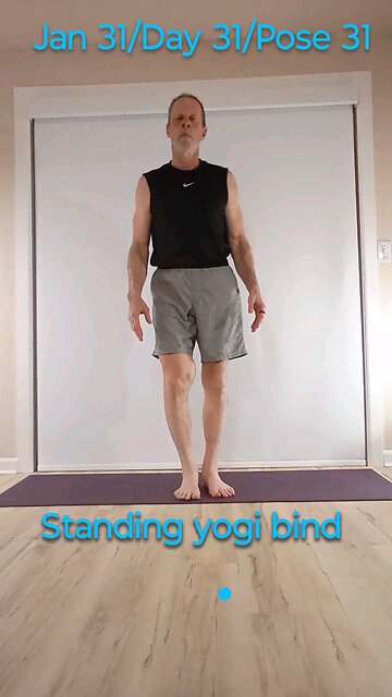 Standing yogi bind / yadda Baddha Malasana