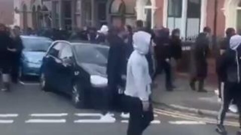 Muslims with knives, clubs and brass knuckles looking for British patriots.