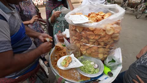 Extremely Unique Bhel Puri |Bangladesh street food 🇧🇩😱