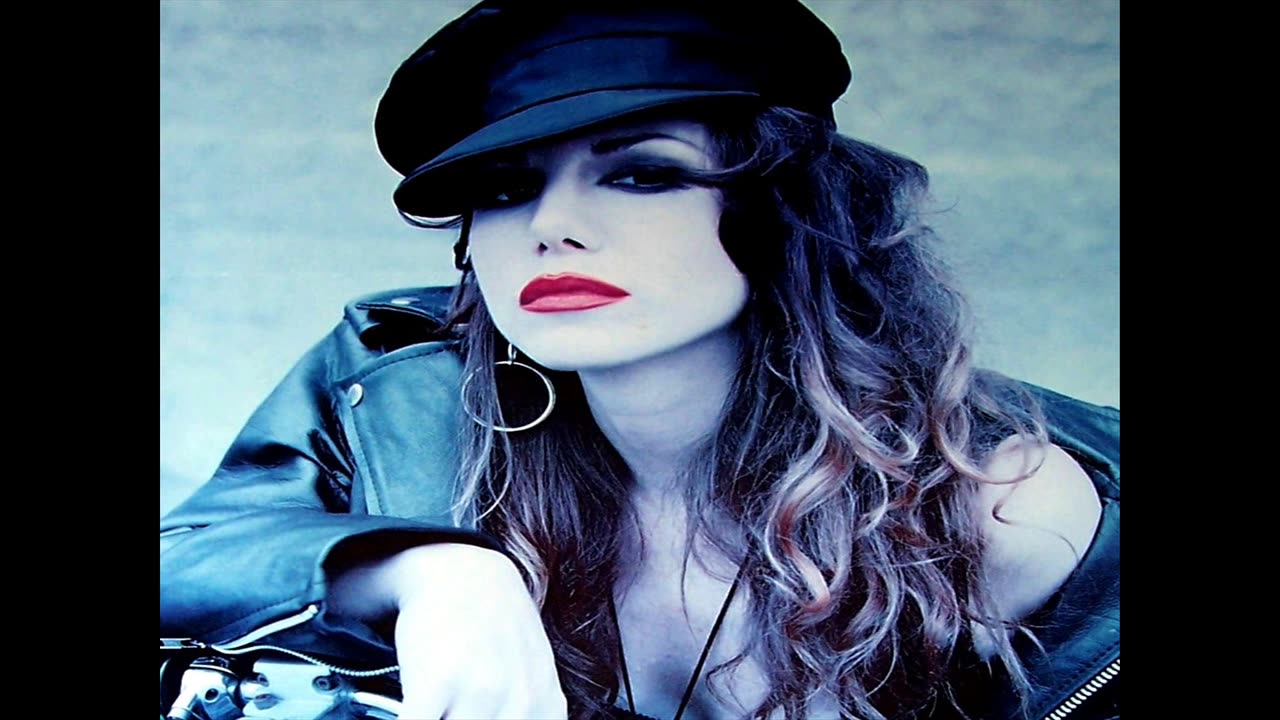 Lee Aaron Some Girls Do 🇨🇦