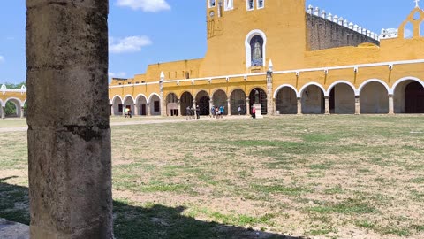 Izamal - Yucatán - 4k - Walking tour - part 4