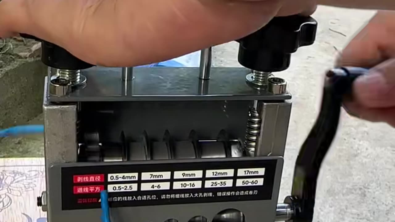 ✨⚙️ This Machine In Action Is Unbelievably Satisfying! Watch Now | FeedMyCuriosity