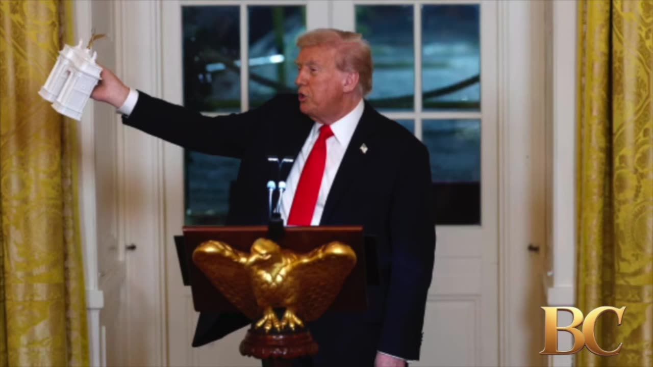 Trump hosts glitzy dinner for wealthy donors to new White House ballroom