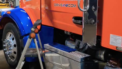Chromium begins #ourtruckinglife #reallifetruckers #trucking