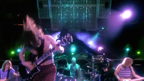 For Those About to Rock (We Salute You) - AC⚡DC (live)