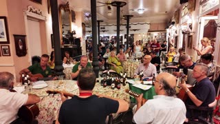 Historic Málaga Nights 🎶 The Magic & Music of a Traditional Restaurant
