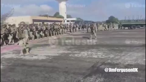 Truppe messicane in marcia verso il confine con gli Stati Uniti