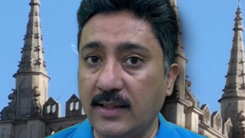 Passengers off loading from Airport