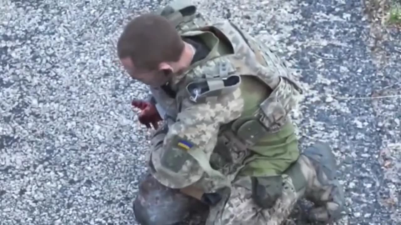 Ukrainian soldiers with blast injuries