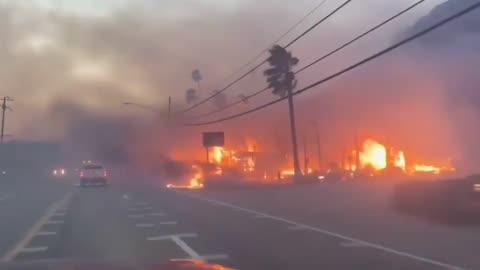 BREAKING! Large parts of Malibu are now totally destroyed. 👀