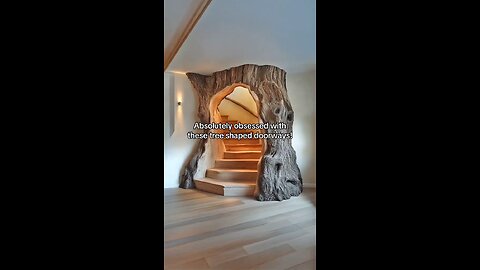 These tree shaped doorways looks absolutely stunning! 👏👏 #woodworking #interiordesign 🌴🌲