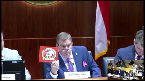 NORTH CAROLINA SUPERINTENDENT GETS DECIMATED FOR GIVING CHILDREN PORN IN SCHOOL 👊