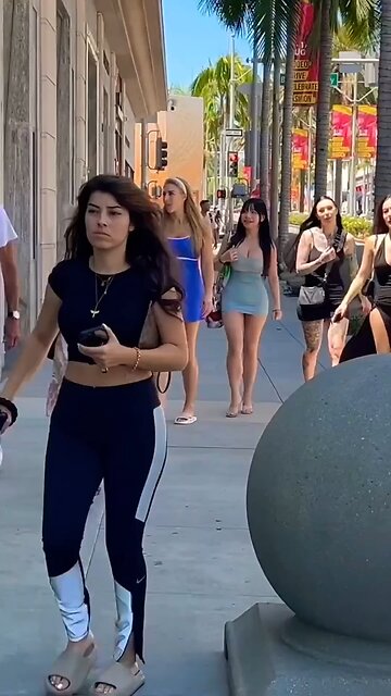 Would you Walk here Bevery Hills california _webhunt_Official_Video_2025