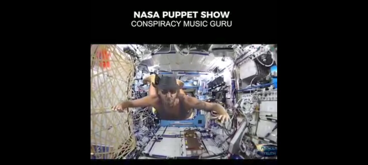 NASA PUPPET SHOW