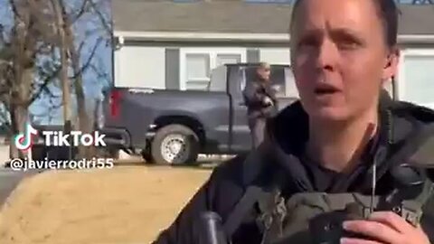 Woman brings her 6 year old child with her to harass federal officers during an active investigation